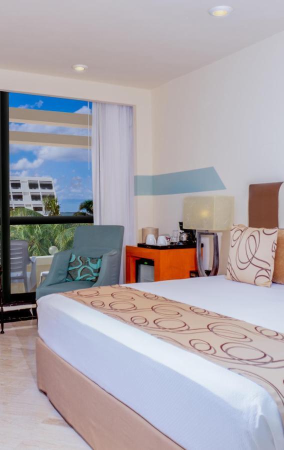 Oh! Cancun On The Beach By Oasis Екстер'єр фото
